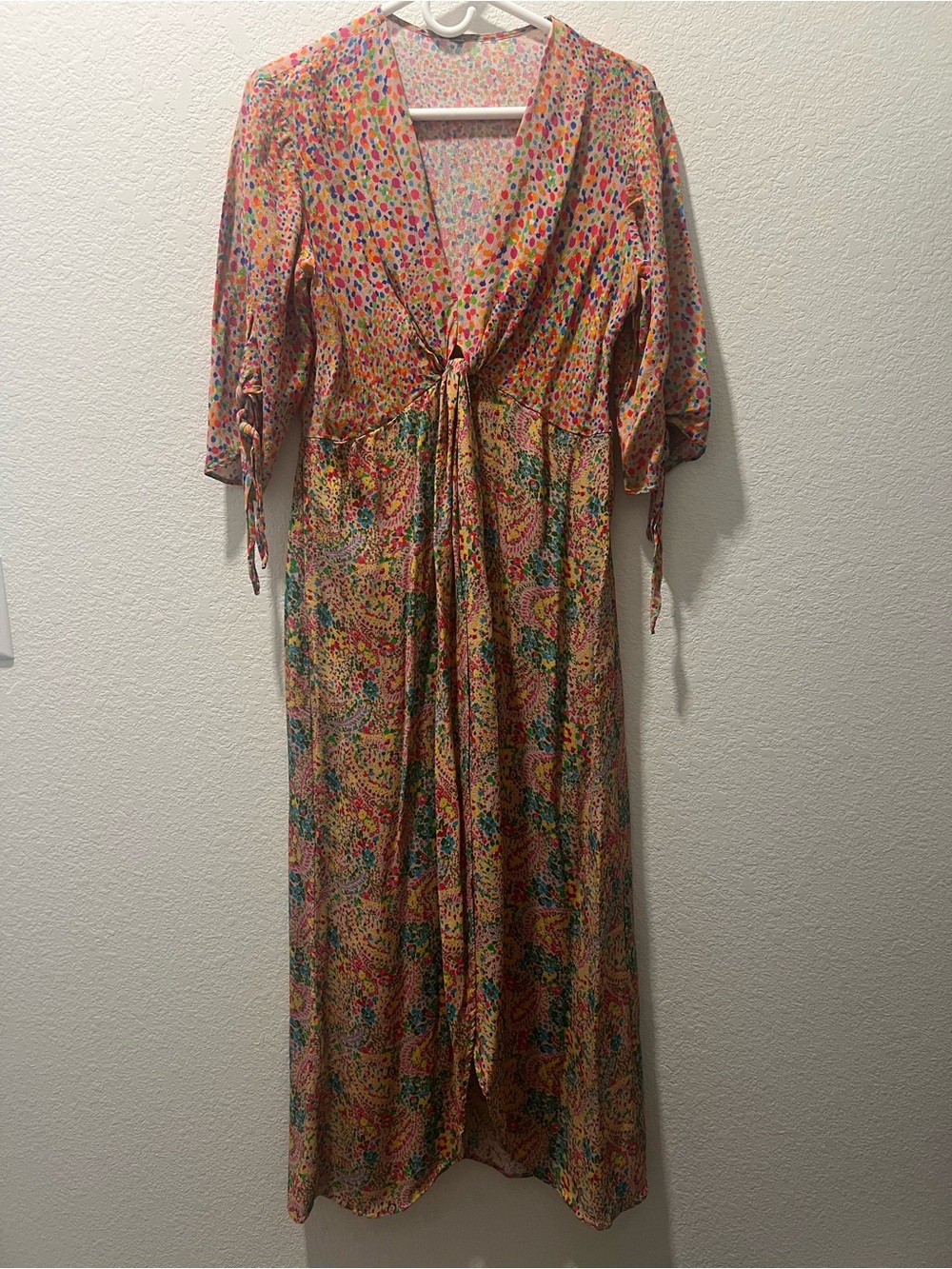 -blank- Colorful Paisley Floral Tie Front Midi Dress Small